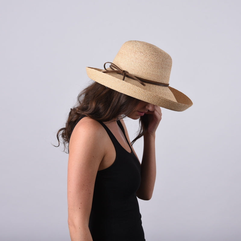 Sconset, Large Brim - Narrow Braid Raffia